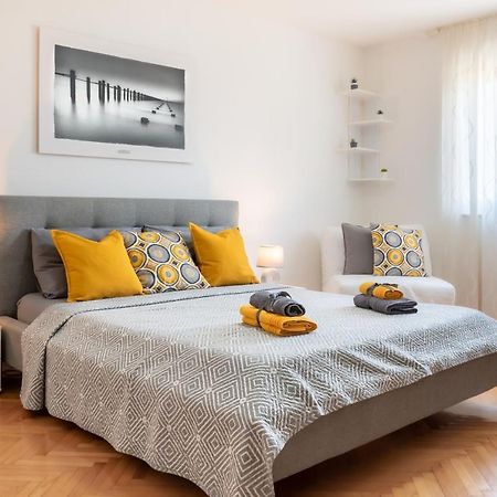 Apartment Dorrea プーラ エクステリア 写真