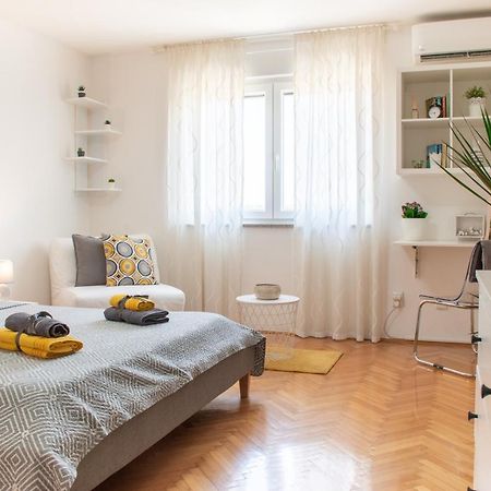 Apartment Dorrea プーラ エクステリア 写真