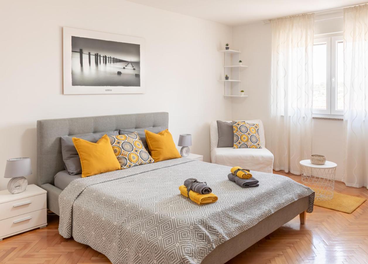 Apartment Dorrea プーラ エクステリア 写真