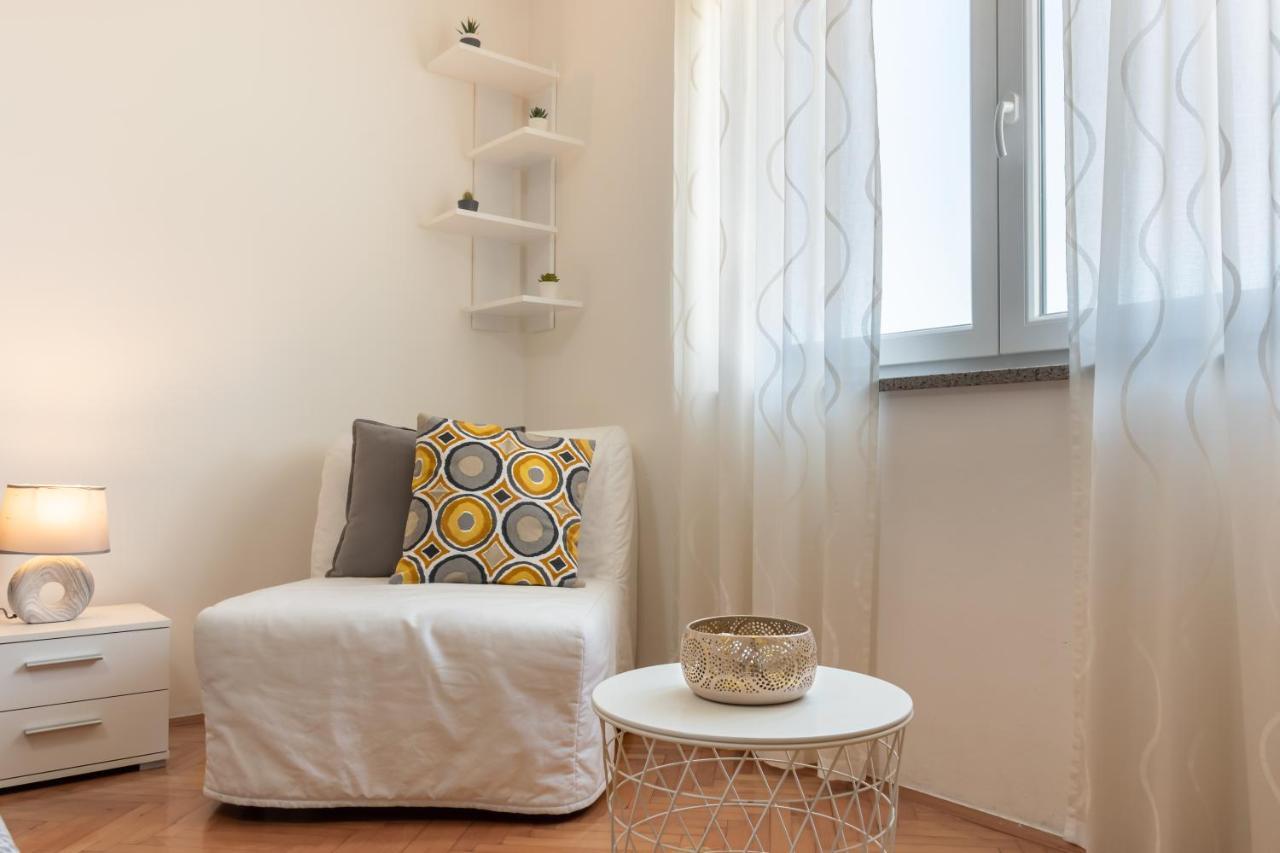 Apartment Dorrea プーラ エクステリア 写真