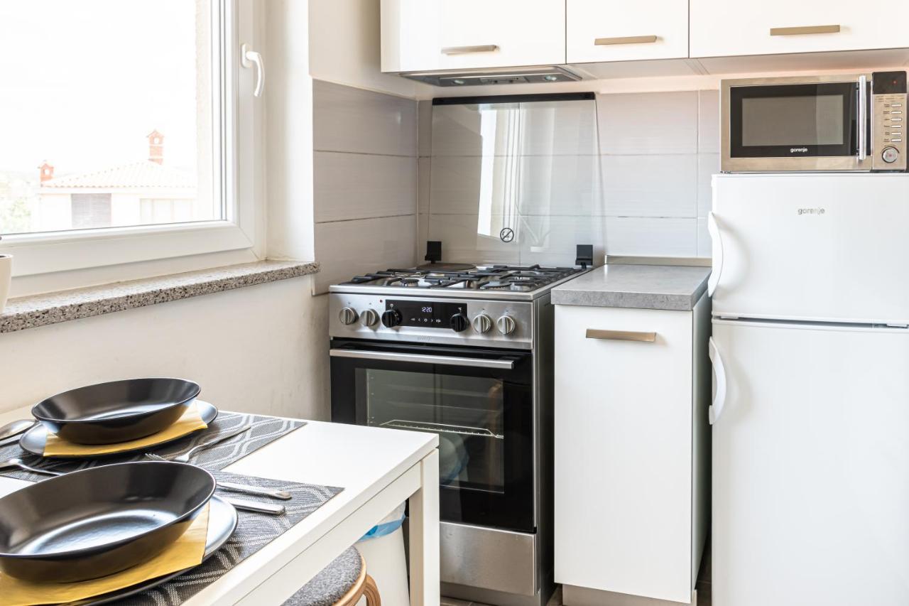Apartment Dorrea プーラ エクステリア 写真